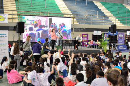 Sáenz Peña: Cultura municipal dice presente en la Feria del Libro de Uncaus