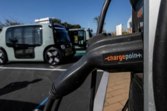 Amazon apuesta por Zoox, la empresa que debuta con robotaxis autónomos en Las Vegas