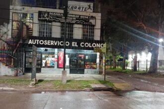 RESISTENCIA: Robaron En Un Autoservicio Y Atraparon Al Sospechoso Con La Mochila Llena De Productos