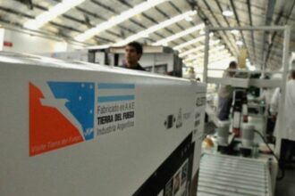 Celulares, aires y televisores sin IVA: todos los detalles del nuevo Régimen Simplificado de Importación desde Tierra del Fuego