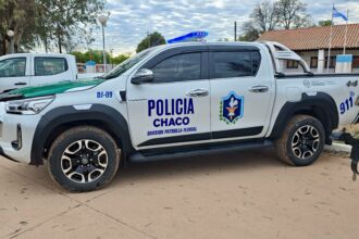 Fuerte Esperanza: El Gobernador Entregó Nuevos Patrulleros Y Una Lancha Para Reforzar La Seguridad En El Impenetrable