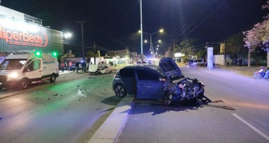 RESISTENCIA: Cuatro Personas Resultaron Heridas en un Choque sobre avenida Sabin