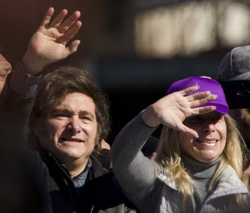 La defensa de Javier Milei a su hermana Karina: “¿Se va a quedar el 3% cuando puede quedarse con el 100%?”