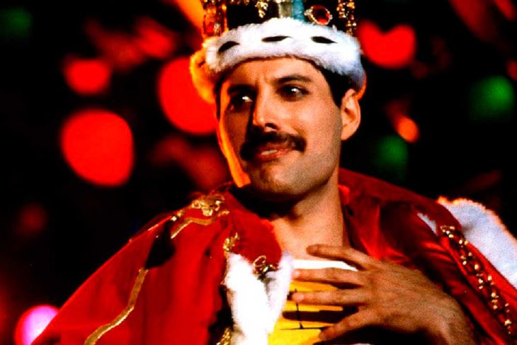 Los 5 momentos más memorables de Freddie Mercury, el cantante de Queen, a 79 años de su nacimiento