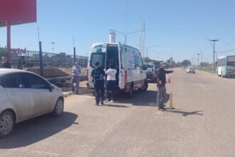 CHACO: Choque Entre Moto Y Auto: Un Joven Resultó Con Lesiones