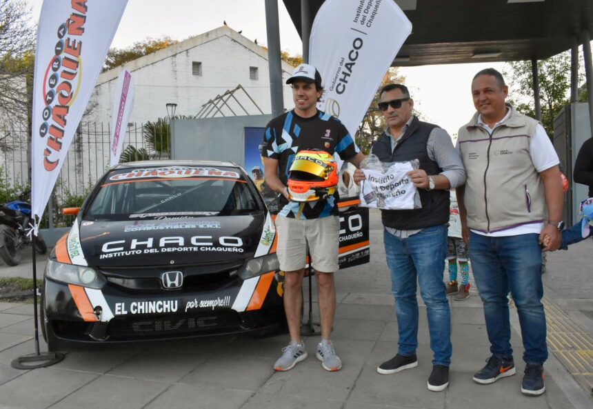 Polideportivo Jaime Zapata: El Día Del Deporte Chaqueño Se Vivió Con Stands Y Diversas Actividades
