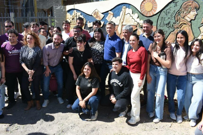 Resistencia: El Gobernador Zdero Habilitó Las Refacciones De La Residencia Estudiantil N°1