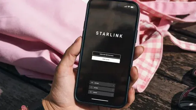 Starlink quería avanzar con su telefonía satelital, pero los operadores pusieron un freno