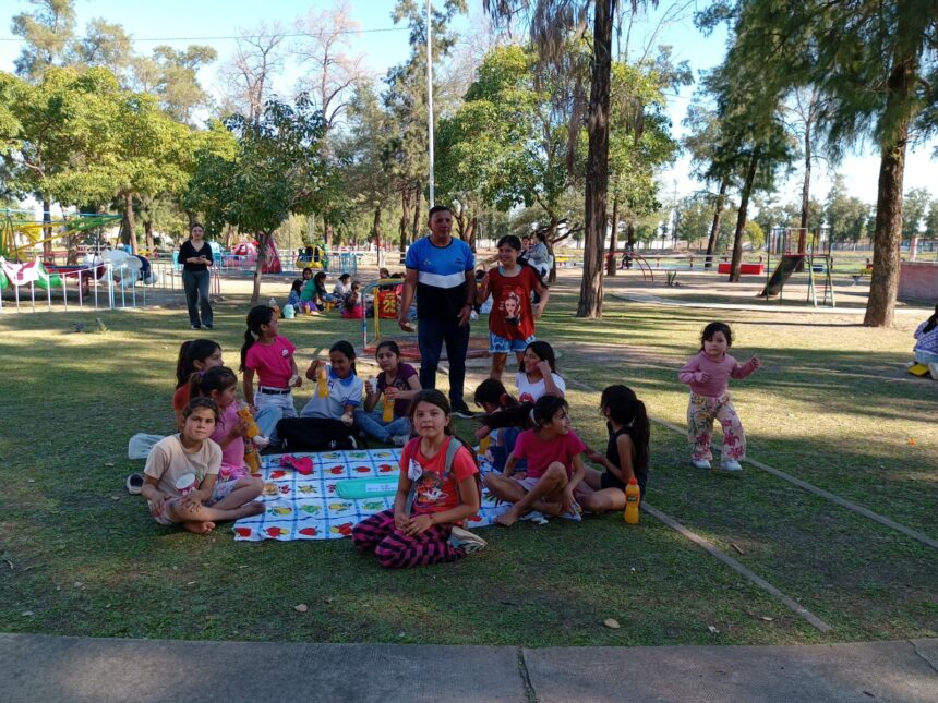 Sáenz Peña: Los chicos que concurren a los comedores integrales fueron agasajados en el Parque Temático