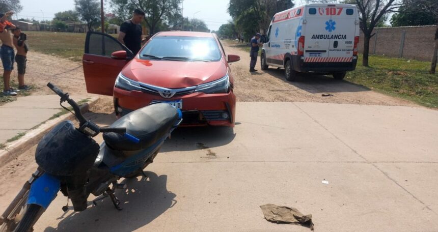 CAMPO LARGO: Una Mujer Y Su Pequeña Resultaron Con Lesiones Leves En Accidente De Tránsito