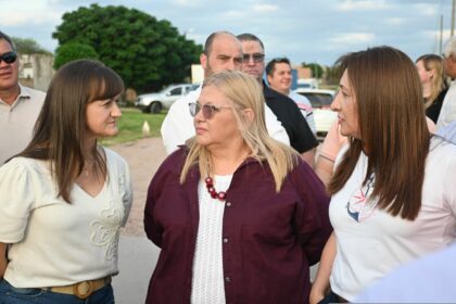 Delgado destacó la ejecución de obras de energía y pavimento en Coronel Du Graty