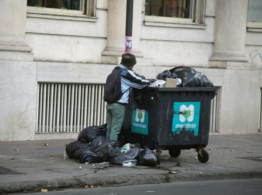 Pobreza: el Indec dará a conocer la cifra del primer semestre