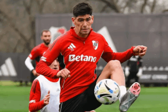 De vender alfajores a afianzarse en el River de Gallardo: la inspiradora historia de Lautaro Rivero