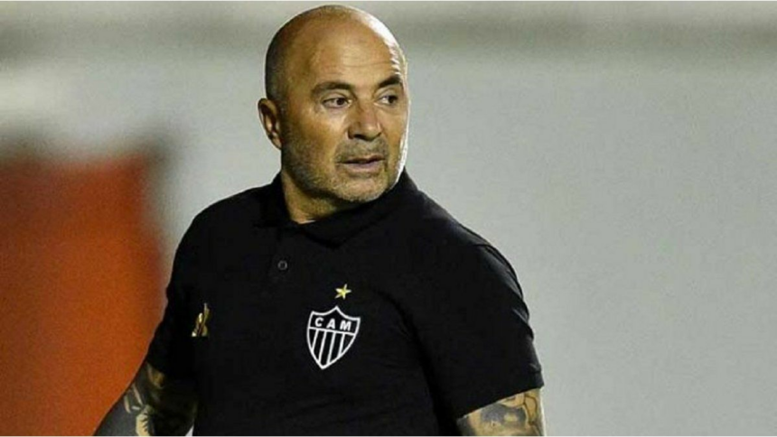 Jorge Sampaoli vuelve al Atlético Mineiro y se transformó en el segundo entrenador mejor pago de Brasil