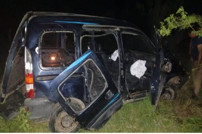 SAN MARTÍN: Utilitario Volcó En Ruta 7 Tras Esquivar Una Moto Sin Luces