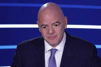 El presidente de la FIFA, Gianni Infantino, dejó un emotivo mensaje despedida para Miguel Ángel Russo