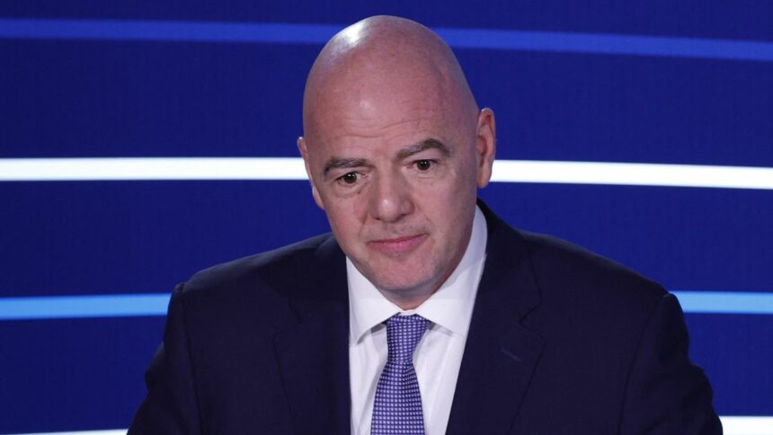 El presidente de la FIFA, Gianni Infantino, dejó un emotivo mensaje despedida para Miguel Ángel Russo