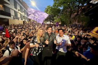 El cumpleaños de Javier Milei, entre saludos y cierre de campaña