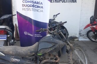 RESISTENCIA: Abandonó Una Moto Y Escapó Entre Las Malezas Al Ver A La Policía