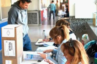 Educación Avanza En La Organización Logística Para Acondicionar Las Escuelas Para Las Elecciones Legislativas