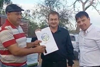 El Sauzalito: “los Meleros” Recibieron Un Vehículo Para Fortalecer El Trabajo Y La Comercialización De Miel Orgánica