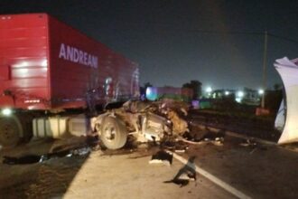 RESISTENCIA: Impactante Choque entre dos Camiones en Ruta 11