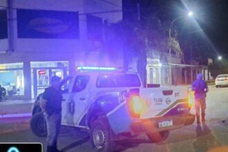 TRES ISLETAS: Joven De 17 Años Lesionado En Un Accidente Entre Auto Y Moto