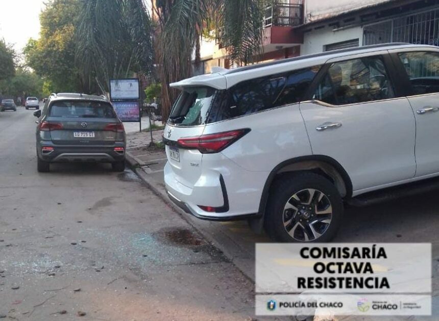 RESISTENCIA: Arrestaron A Un Sujeto Que Rompió El Vidrio De Una Camioneta Para Una Mochila