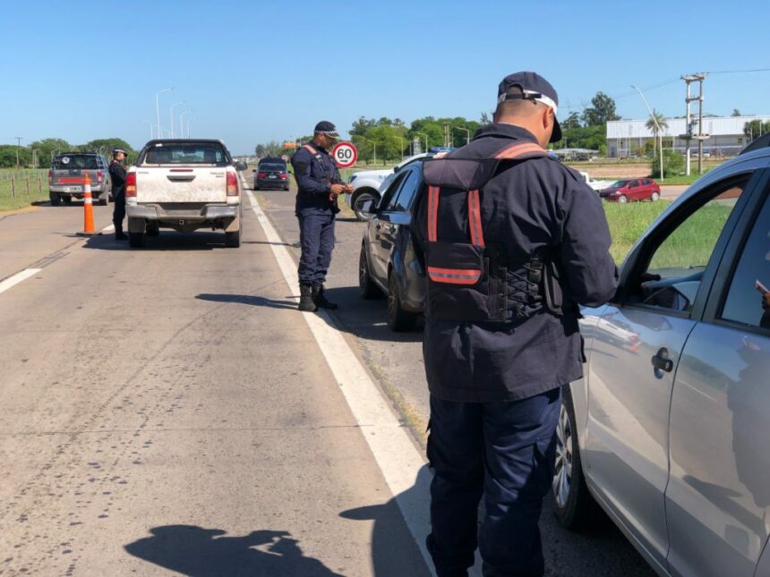 CHACO: Caminera Secuestró Un Auto Y Una Moto Adulterados En Operativo Provincial De Fiscalización Vehicular