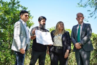 La Legislatura participó del emplazamiento de “Multiplicidad” del escultor Alejandro Mardones Guillén