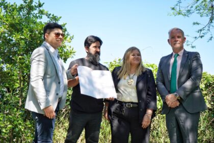 La Legislatura participó del emplazamiento de “Multiplicidad” del escultor Alejandro Mardones Guillén