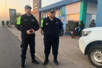 CHACO: Caminera Secuestró Una Trafic Con Pedido Una Camioneta Adulterada Y Recuperó Una Motocicleta