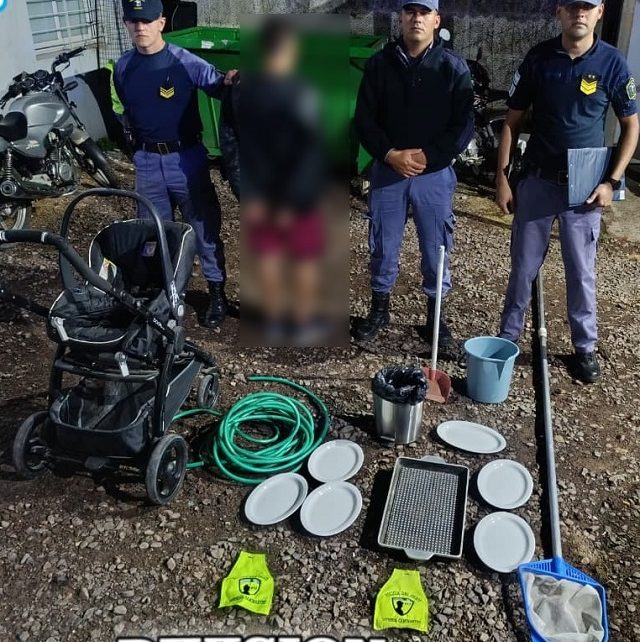 RESISTENCIA: Captado Por Las Cámaras Mientras Intentaba Ingresar A Vehículos Y Locales