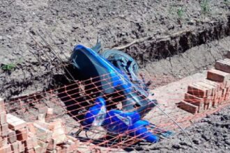 PAMPA DEL INFIERNO: Joven Perdió El Control De Su Moto Y Cayó A Una Cuneta