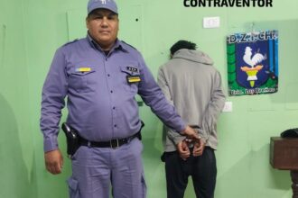 LAS BREÑAS: Demoran A Un Hombre Que Promovía Desorden En La Vía Pública