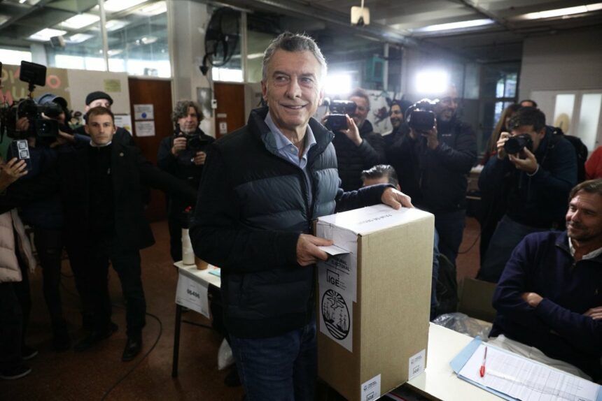 Macri le pidió a Milei que se “esfuerce” para “construir una nueva mayoría” después de las elecciones