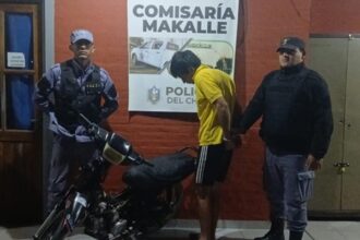 MAKALLÉ: Sustrajo Una Moto Y Fue Sorprendido Cuando Intentaba Guardarla En Su Casa