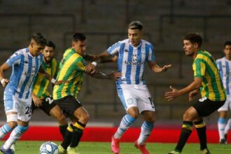 Racing recibe a Aldosivi esta noche, pensando en la Copa: horario, TV y formaciones