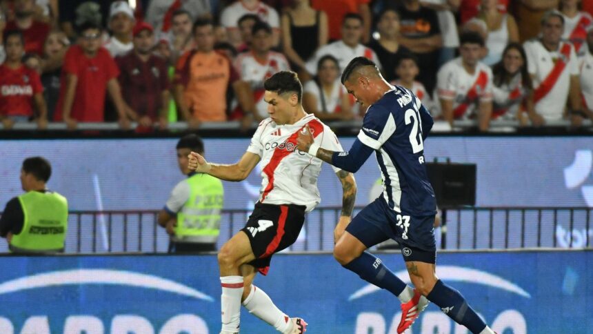 River visita a Talleres en Córdoba este sábado: horario, TV y formaciones