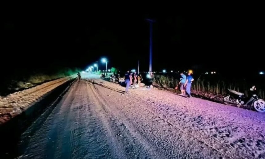 PAMPA DEL INFIERNO: Dos Motos Chocaron En El Barrio San Carlos.