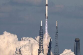 Histórico: Jeff Bezos lanzó una misión a Marte y se convirtió en el primer empresario en hacerlo