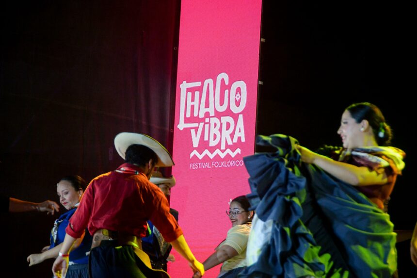 Chaco Vibra, 2da. Edición: Un Festival Multitudinario Que Cierra Esta Noche Con ángelo Aranda Y Los Nocheros