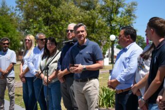 Chorotis Estrena Su Plaza Central Renovada Y Recibe Tanques De Agua Para Las Familias De La Comunidad