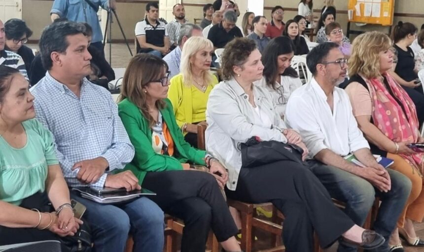 Educación Fortalece La Gestión Regional Con Capacitación En Recursos Administrativos Y Legales