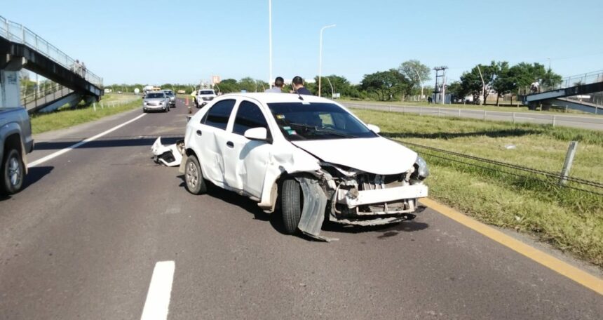 CHACO: Conductora Perdió El Contro De Su Vehículo Y Chocó Contra El Guardarrail En Ruta 16.