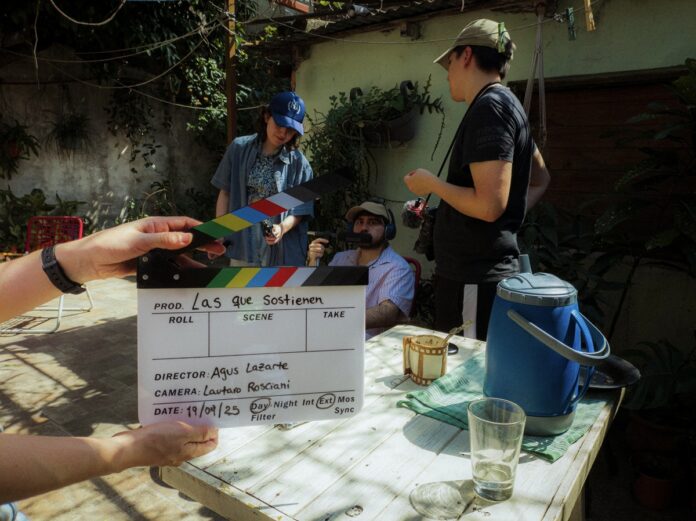 «Las que Sostienen»: un documental de la UNNE que abraza y cuestiona el trabajo invisible de cuidar