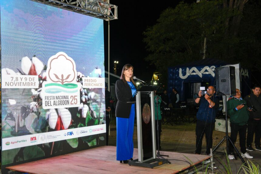 Sáenz Peña: La Vicegobernadora Silvana Schneider Acompañó La Apertura De La Fiesta Nacional Del Algodón 2025
