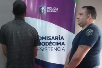 RESISTENCIA: Robo Sillas De Una Escuela: Y Fue Detenido Cuando Intentaba Venderlas