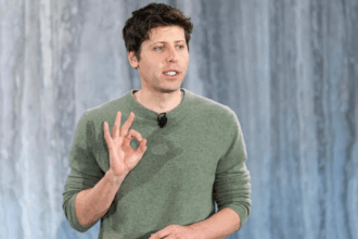 Sam Altman y Jony Ive adelantaron que el “iPhone de la IA” llegará en menos de dos años