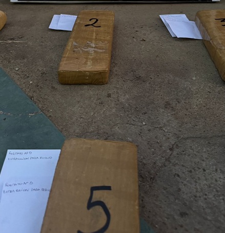 CHACO: Lo Detuvieron Con Más De Cuatro Kilos De Marihuana Junto Su Pareja